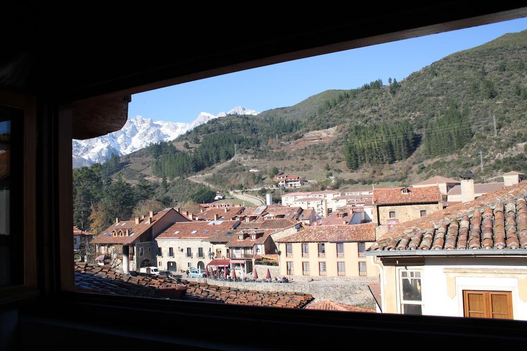 Hotel Hosteria La Antigua Potes Exterior foto