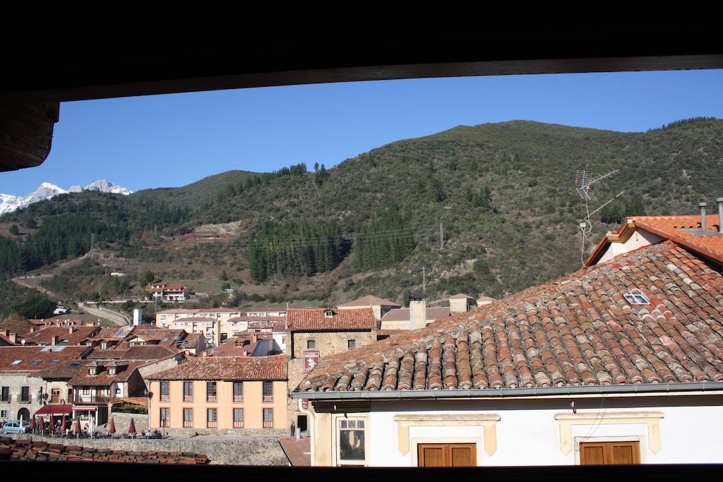 Hotel Hosteria La Antigua Potes Exterior foto